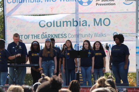 Battle's vocal arts performed at the walk